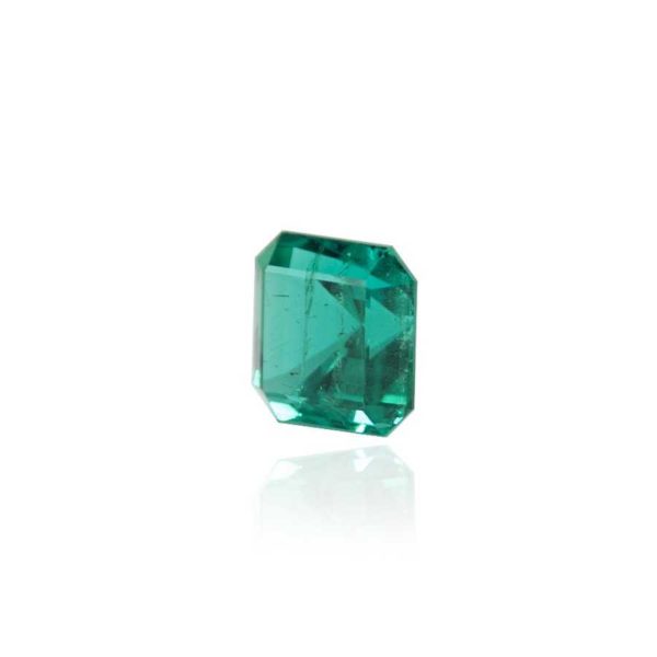 гидротермальный выращенный колумбийский изумруд hydrothermal emerald форма ашер огранка ступенчатая