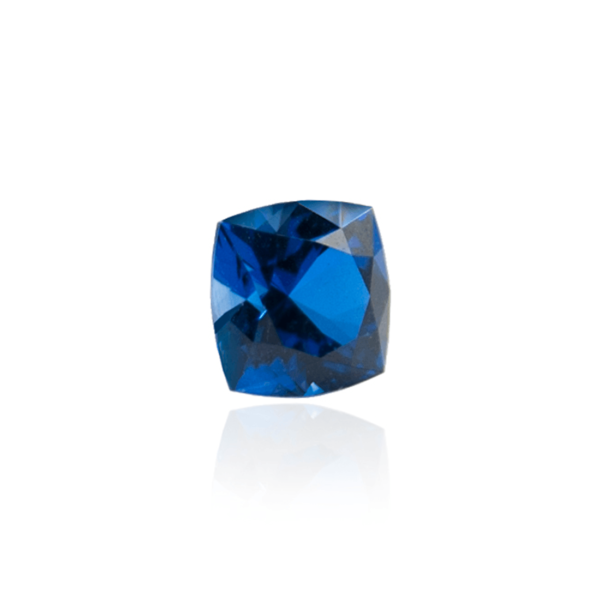 гидротермальный выращенный сапфир sapphire корунд огранка кушон