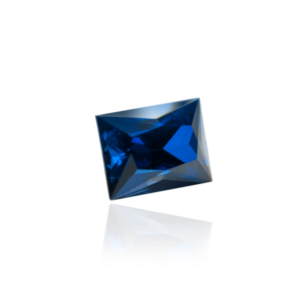 гидротермальный выращенный сапфир sapphire корунд огранка принцесса