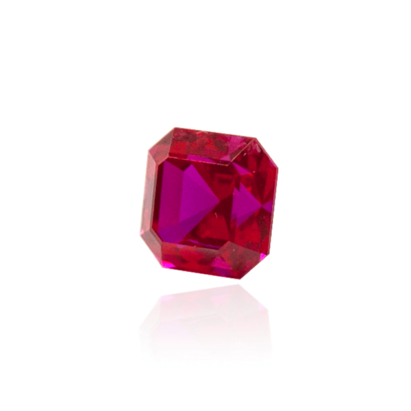 гидротермальный выращенный рубин ruby корунд форма камня ашер огранка ступенчатая