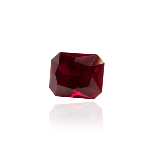 гидротермальный выращенный рубин голубиная кровь dark ruby корунд огранка радиант
